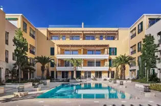 Квартира с тремя спальнями в Херцег Нови