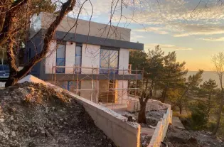 Вилла с шестью спальнями в Костанице