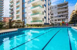 Апартаменты в курортном городке Махмутлар (00432)