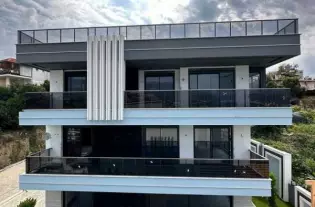 Просторная вилла с 6 спальнями в регионе Каргыджак (00878)