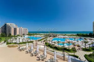 Студия на берегу моря в Majestic Beach Resort****, Солнечный Берег