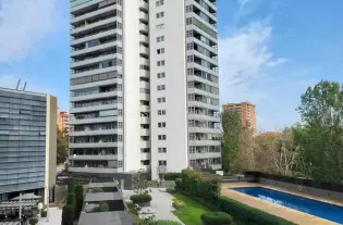 Апартаменты в Барселоне 75 м2