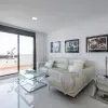 Продажа - Дом - Estepona, Испания