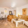 Продажа - Апартамент - Elviria, Испания