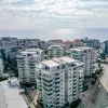 Трехкомнатные меблированные апартаменты в 200 метрах от моря в Тосмуре