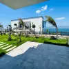 Апартаменты с видом на море и собственным садом в Адабюкю
