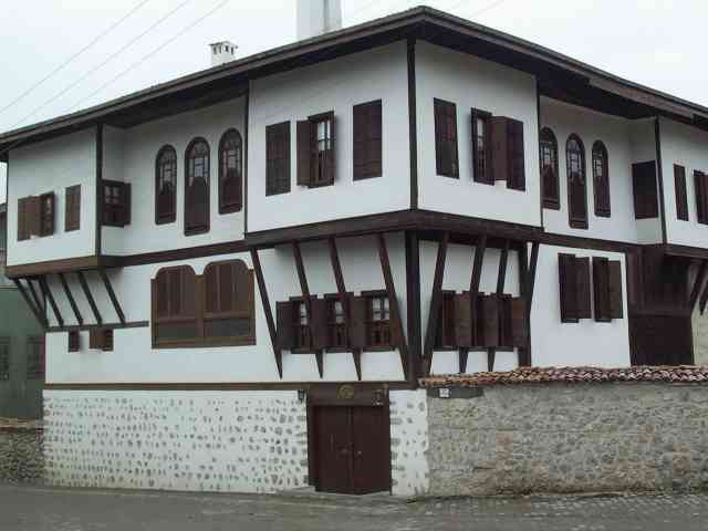 Классический дом в османском стиле